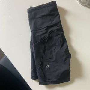 Lululemon black biker shorts with stash pockets